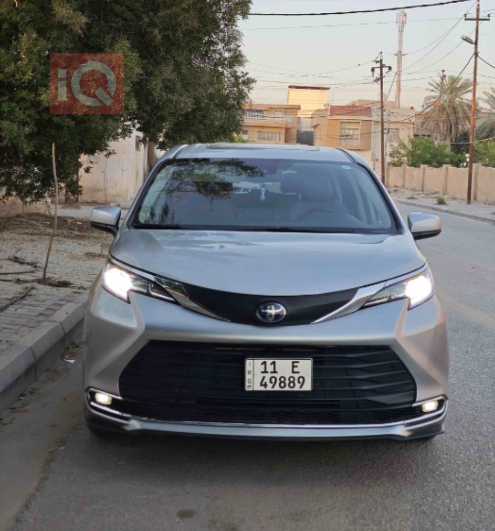 تويوتا سيينا